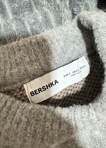 Gri Ayıcık Desenli Örgü Kadın Kazak - Görsel 3