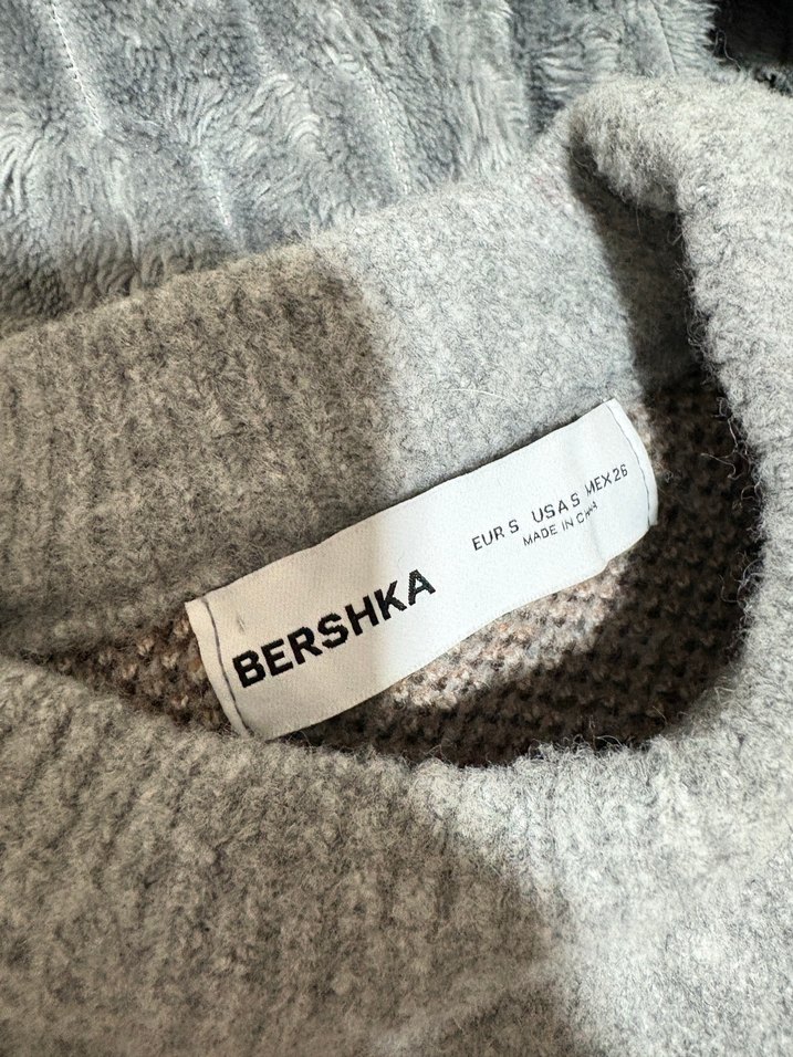 Gri Ayıcık Desenli Örgü Kadın Kazak - Görsel 3