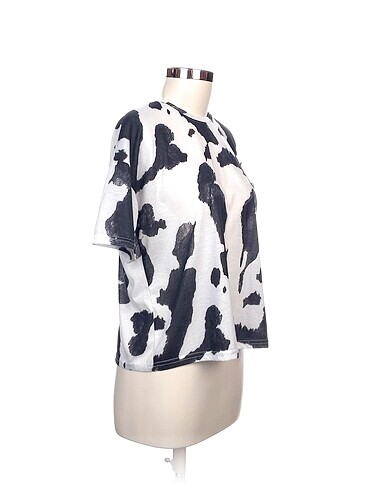 Trendyol & Milla Trendyol & Milla T-shirt %70 İndirimli.