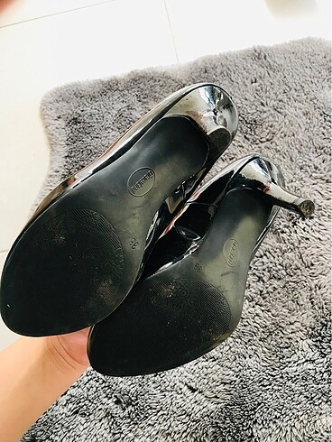 38 Beden siyah Renk Siyah topuklu ayakkabı