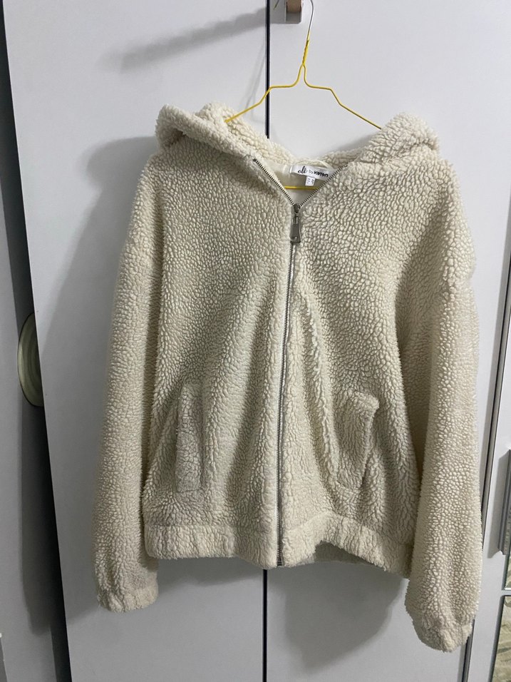 Krem renk peluş ceket - Görsel 2