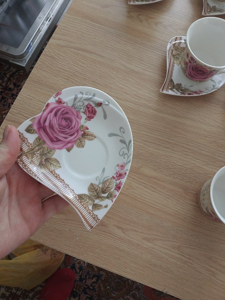 Pembe Gül Desenli 6'lı Fincan Seti - Görsel 3