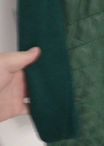 Zincir Detaylı Uzun Yeşil Kapüşonlu Kadın Ceket - Görsel 5