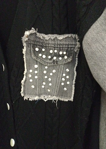 Gri Kollu Siyah Düğmeli Denim Ceket - Görsel 5