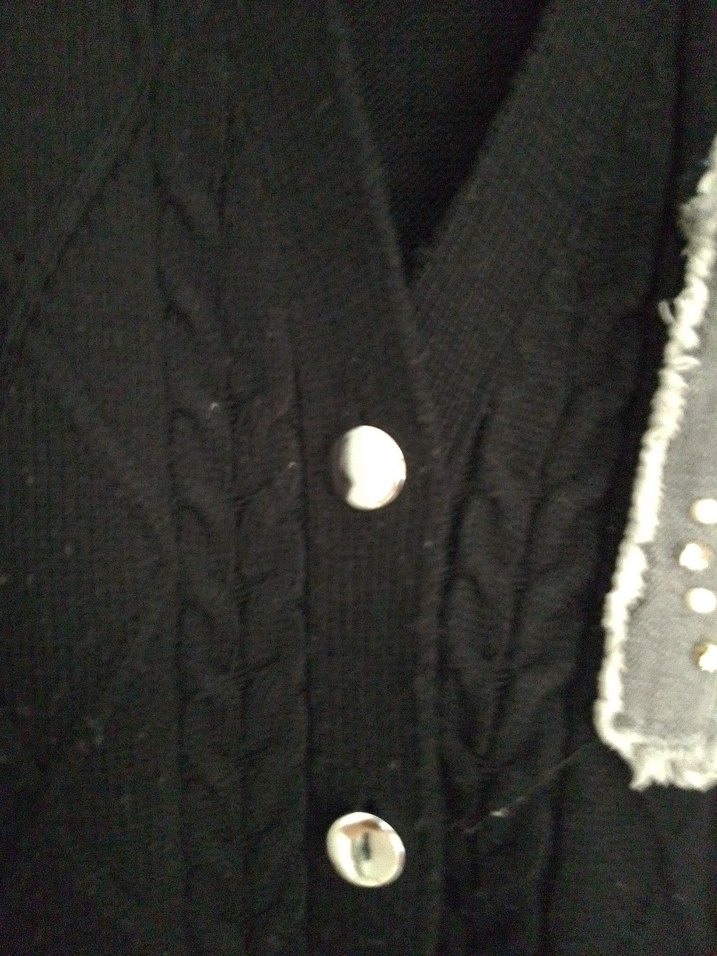 Gri Kollu Siyah Düğmeli Denim Ceket - Görsel 3