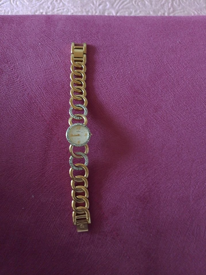 Zincir Detaylı Parlak Altın Kadın Saati - Görsel 4