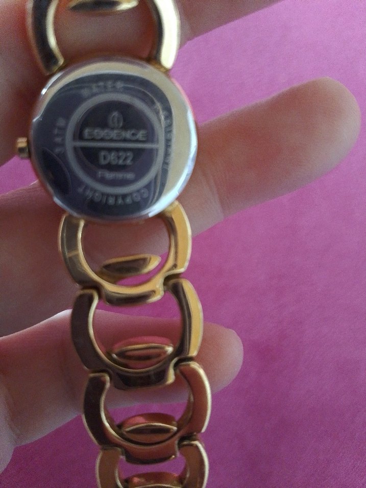 Zincir Detaylı Parlak Altın Kadın Saati - Görsel 5