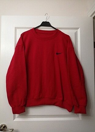 Nike sweatshirt