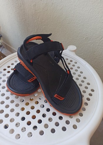 Diğer Turuncu Spor Sandalet Velcro Bantlı