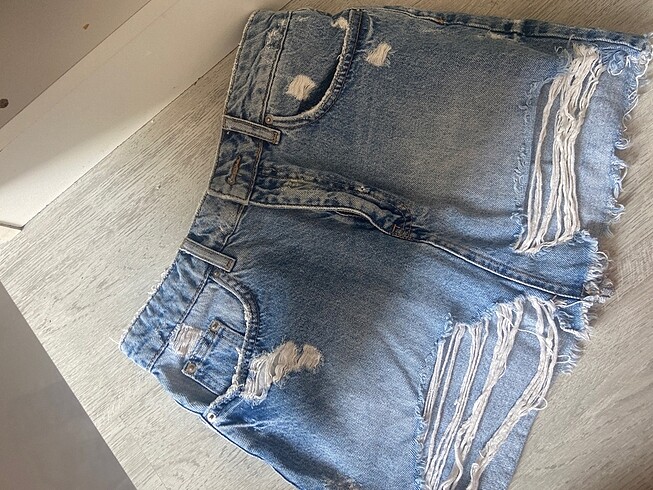 s Beden Pull and bear kot etek