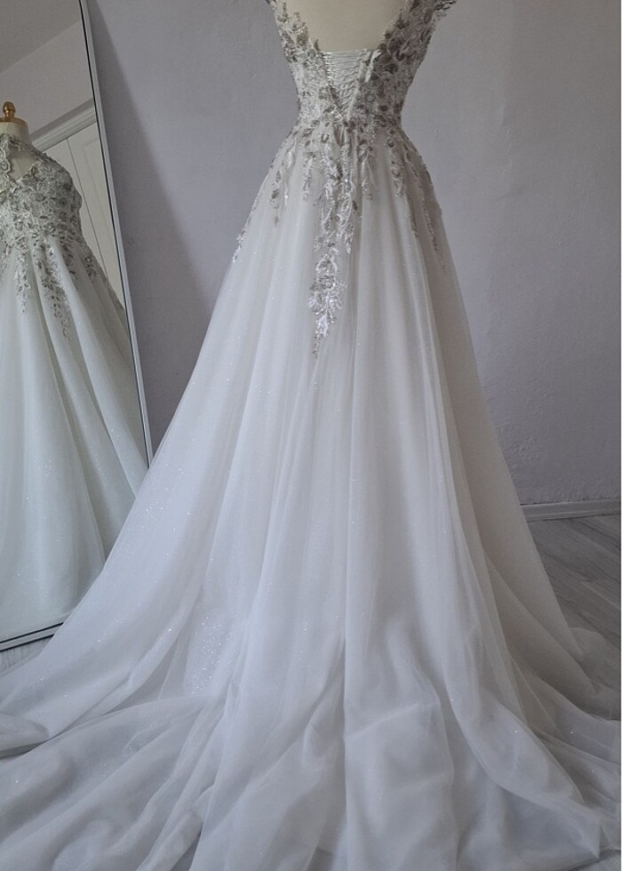 A kesim gelinlik - Görsel 3