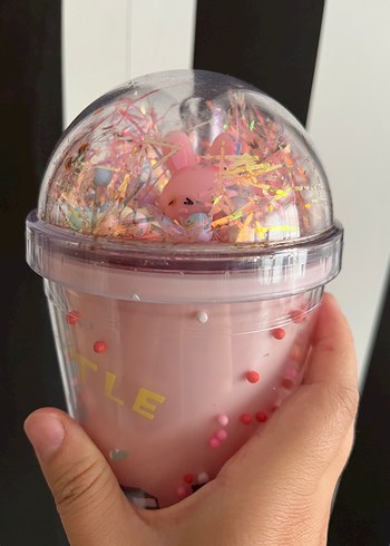 Beden Renkli Plastik Spor ve Su Şişeleri