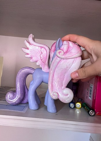 Beden Pastel Mor Kanatlı Unicorn Figürü