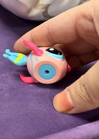 Miniş Pembe Aksiyon Figürü - Görsel 3