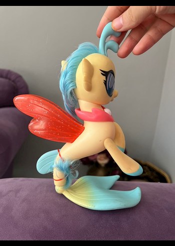 Prenses pony # Renkli Çok Renkli Aksiyon Figürü