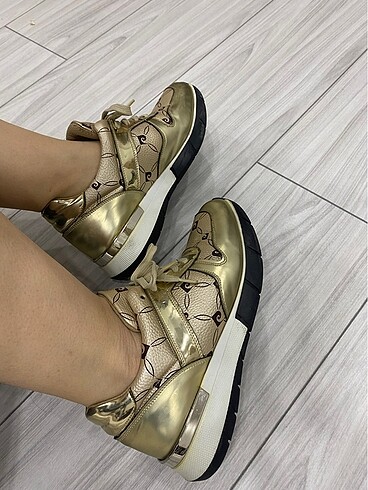 Spor ayakkabı #pierre Cardin #Kadin ayakkabı