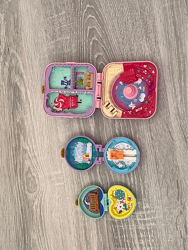 Polly pocket
