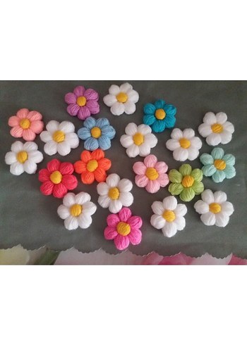 Renkli Örgü Çiçek - Görsel 3