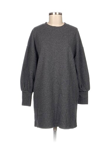 Zara Sweatshirt %70 İndirimli.