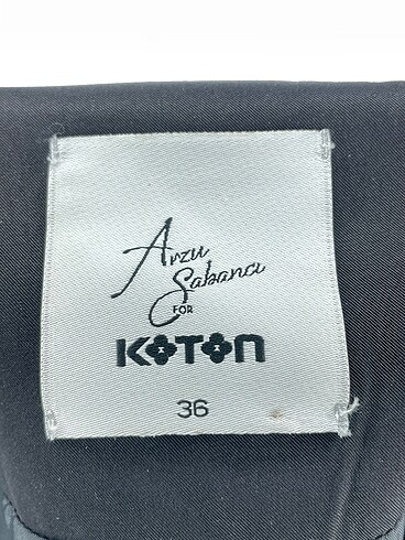 36 Beden siyah Renk Koton Trenchcoat %70 İndirimli.