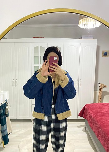 Koton Kadın Mavi Kürklü Denim Ceket