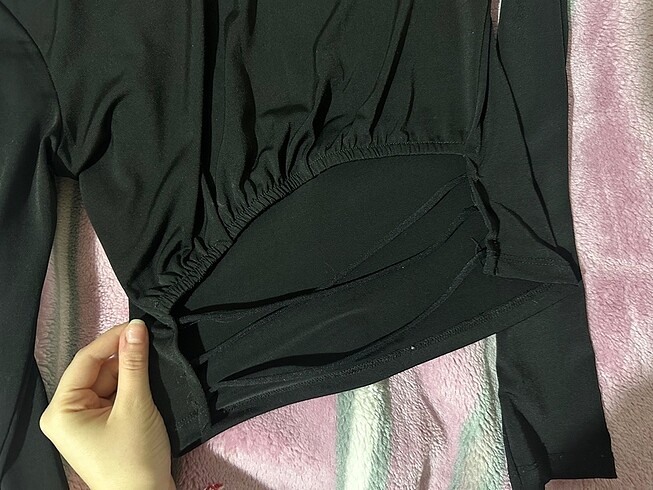 Arka dekolteli crop - Görsel 3