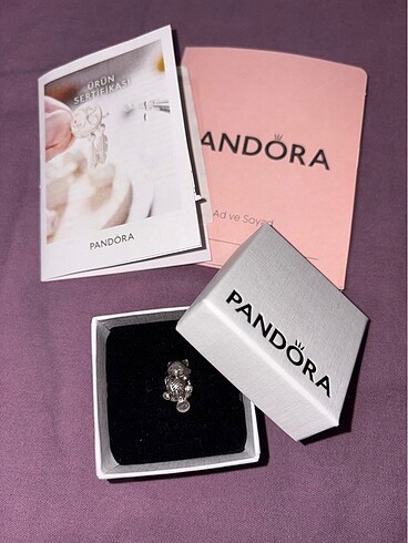Pandora kedi charm