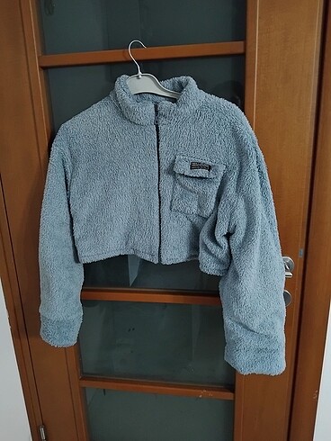 Bershka kısa mont