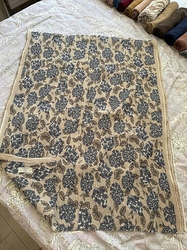 Fresh scarfs bloom desen bürümcük şal