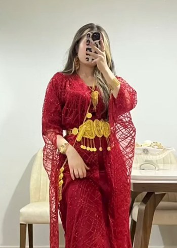Diğer Kırmızı Yöresel Elbise