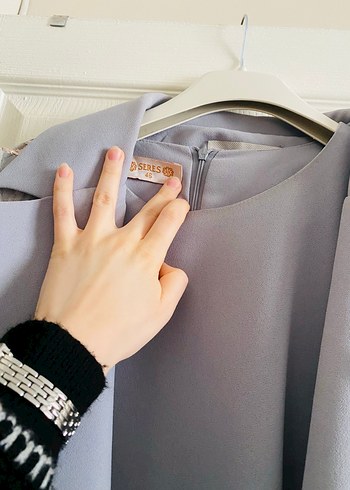 Dantel işlemeli uzun gri klasik kadın şık  Abaya - Görsel 3