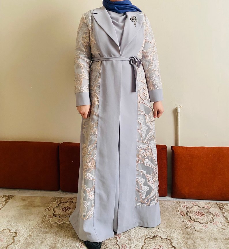 Dantel işlemeli uzun gri klasik kadın şık  Abaya - Görsel 5