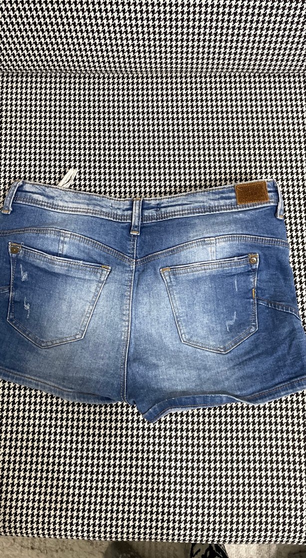 Kadın Koyu Mavi Mini Denim Şort - Görsel 2