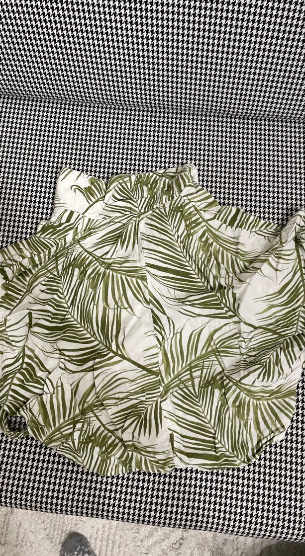 Yeşil Desenli Pilili Kadın Gömlek - Görsel 2