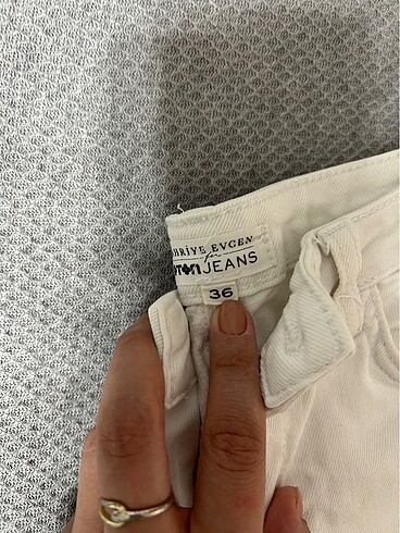 s Beden beyaz Renk beyaz denim şort