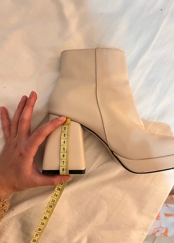 Bej Deri Platform Topuklu Kadın Bot - Görsel 7
