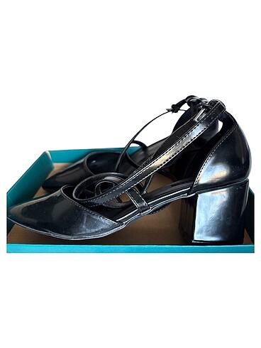 Forever 21 Stiletto