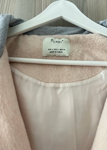 Bej Düğmeli Kapüşonlu Kaban - Görsel 2