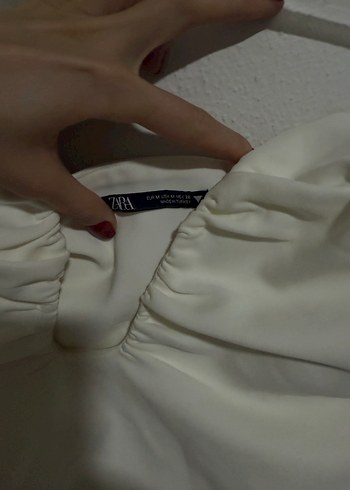 Zara Beyaz Drapeli Straplez Mini Bustiyer