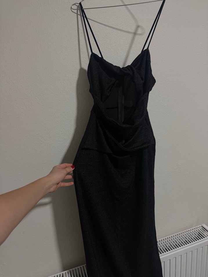 Siyah Yaka Detaylı Uzun Abiye Elbise - Görsel 2