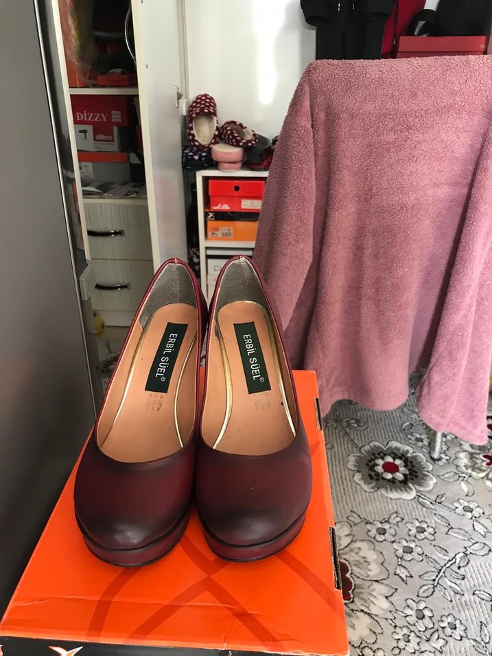 Bordo Dolgu Topuklu Ayakkabı - Görsel 2