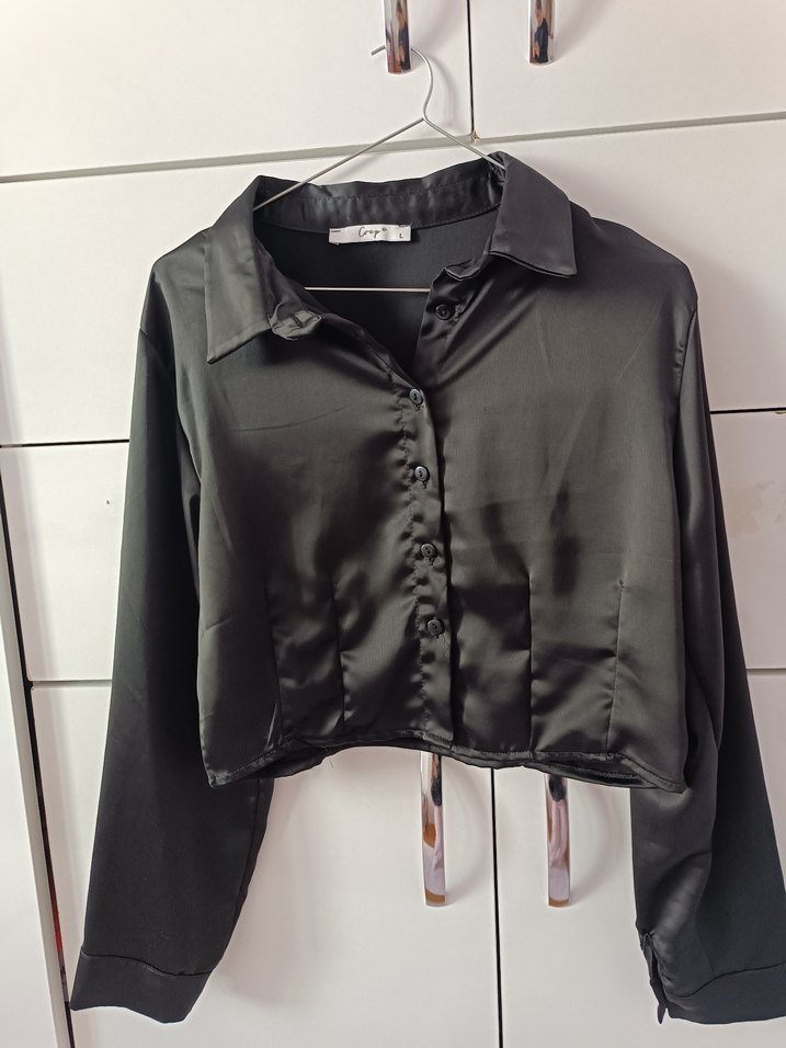 Düğmeli Siyah Saten Kadın Gömlek - Görsel 2