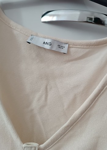 Düğmeli V Yaka Bej Kolsuz Body - Görsel 2