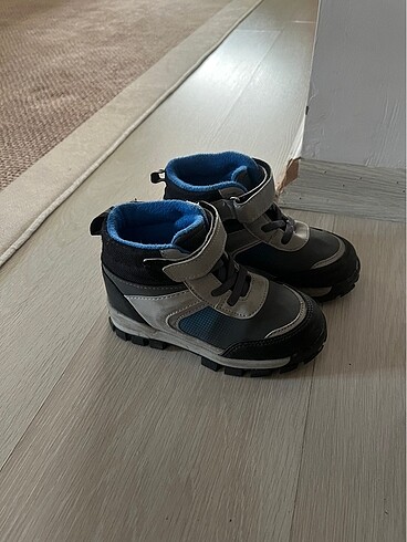 LC Waikiki Çoçuk bot