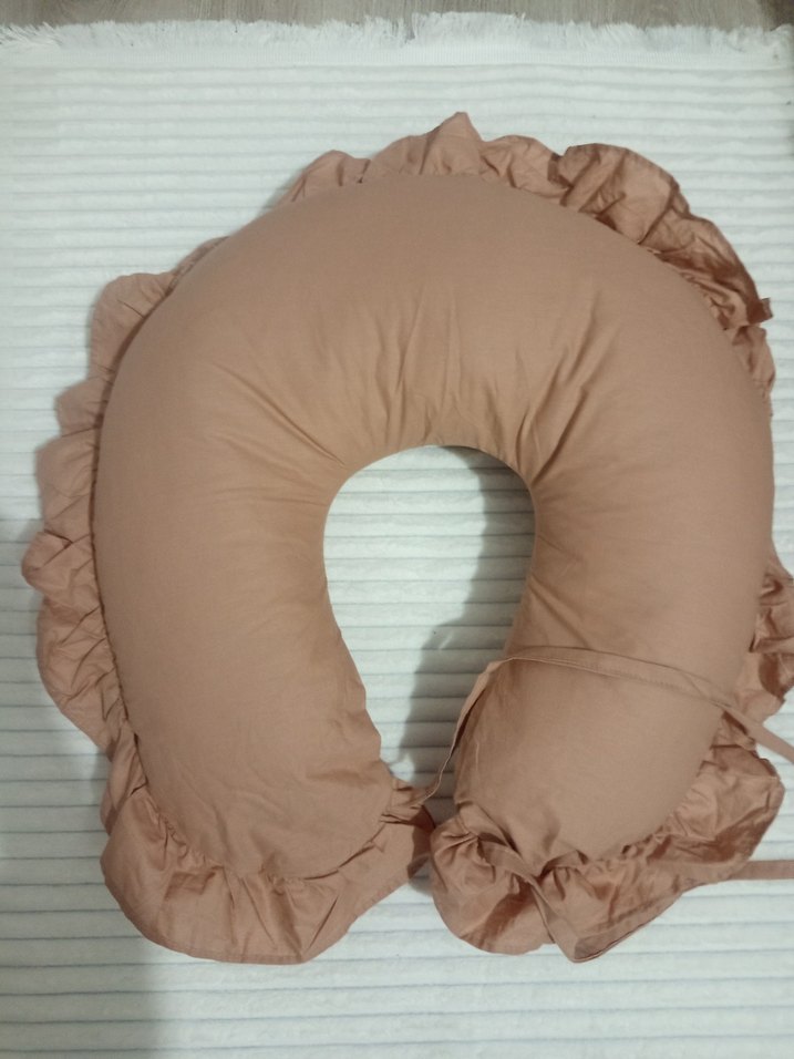 Bej Desenli Çocuk Uyku Yastığı ve Aksesuarları - Görsel 3