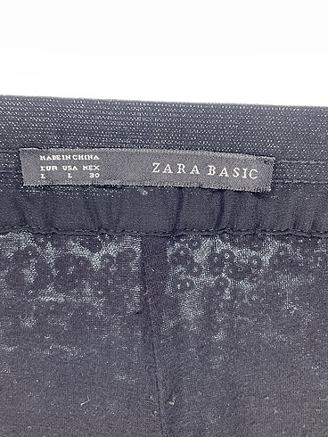 l Beden siyah Renk Zara Mini Şort %70 İndirimli.