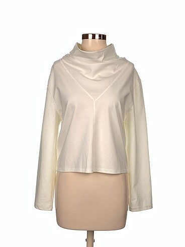 Zara Bluz %70 İndirimli.