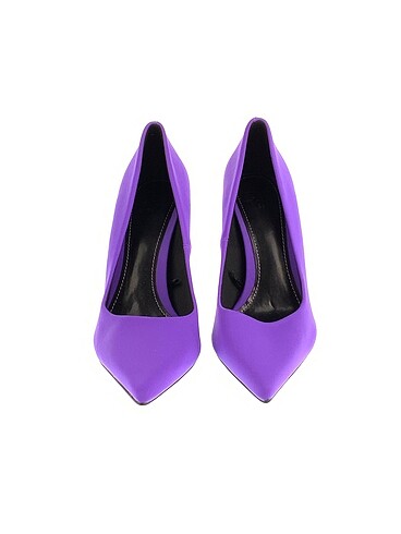 38 Beden Zara Stiletto %70 İndirimli.