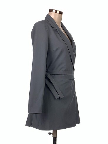 Zara Zara Kısa Elbise %70 İndirimli.