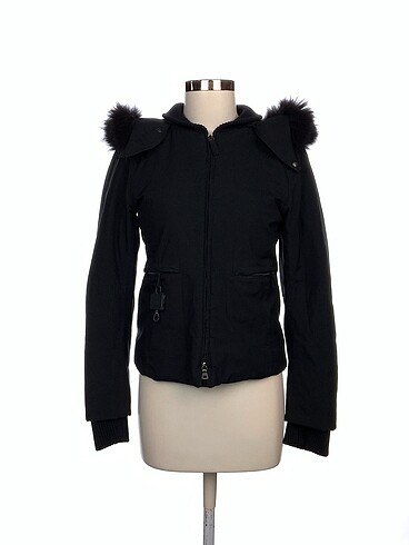 Prada Mont %70 İndirimli.